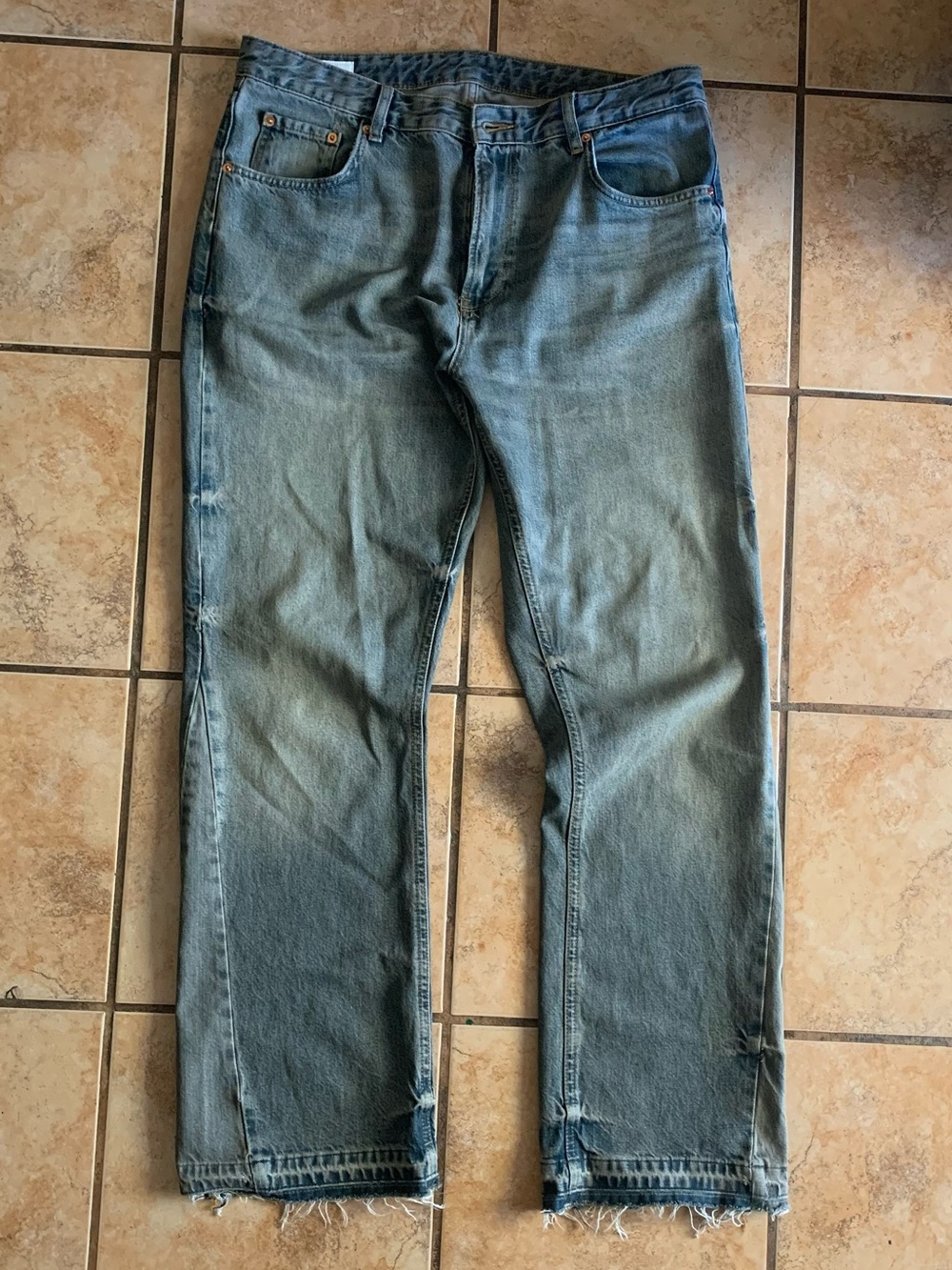 Zara Men's Washed Blue bootcut Jeans